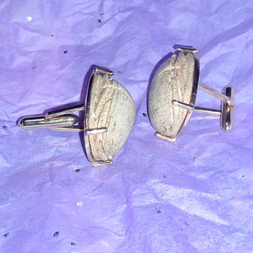VINTAGE Signed Elegant Scarab Cufflinks